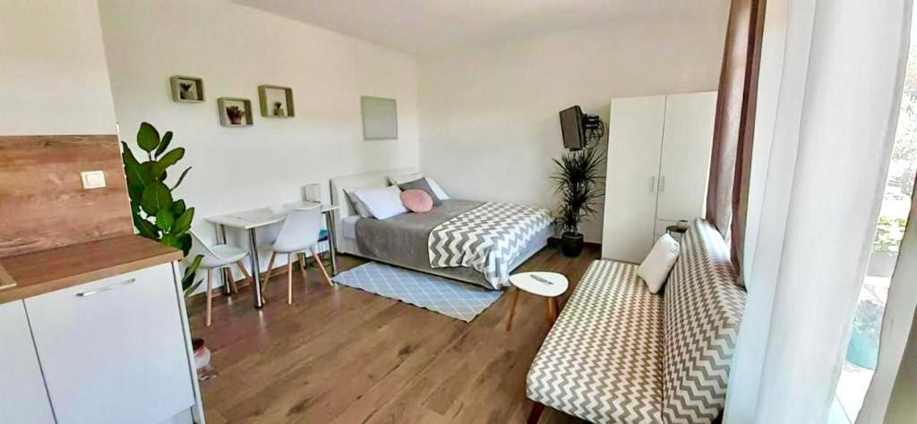 Studio Bianca - Studio With Terrace Near The Sea Sukošan 외부 사진