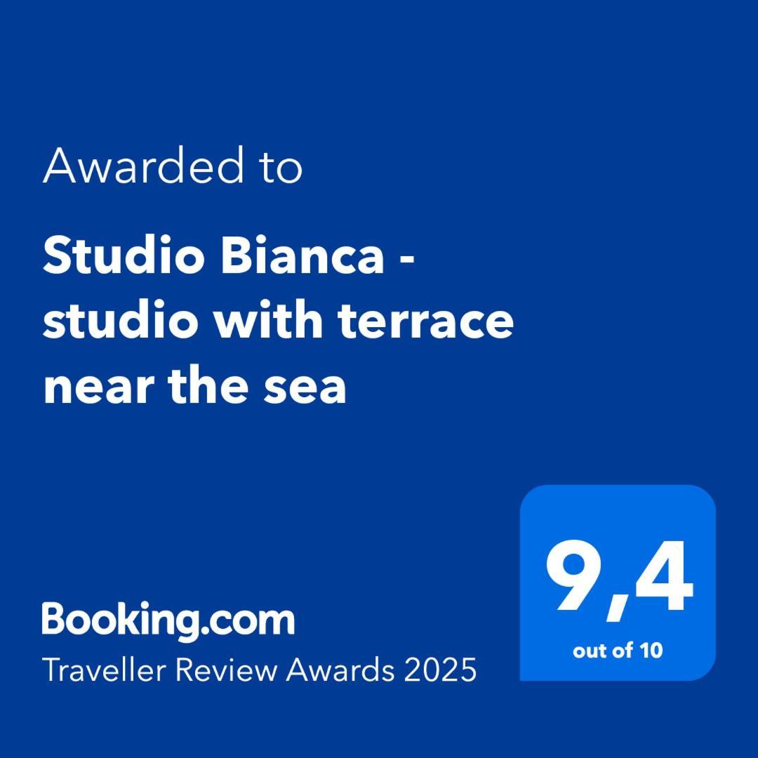 Studio Bianca - Studio With Terrace Near The Sea Sukošan 외부 사진